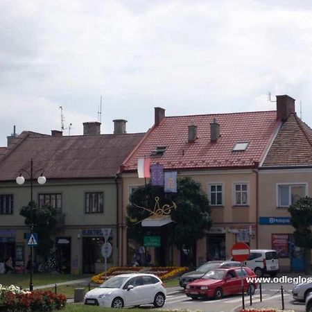 Apartamenty Rynek Lezajsk Bagian luar foto