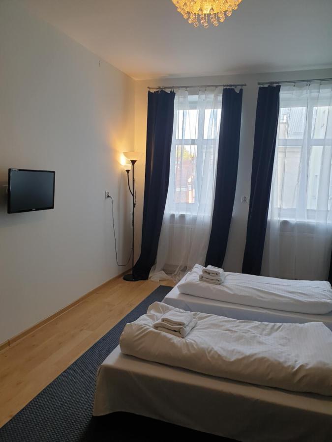 Apartamenty Rynek Lezajsk Bagian luar foto