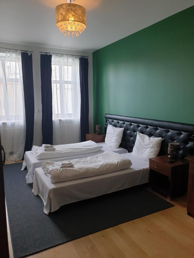 Apartamenty Rynek Lezajsk Bagian luar foto